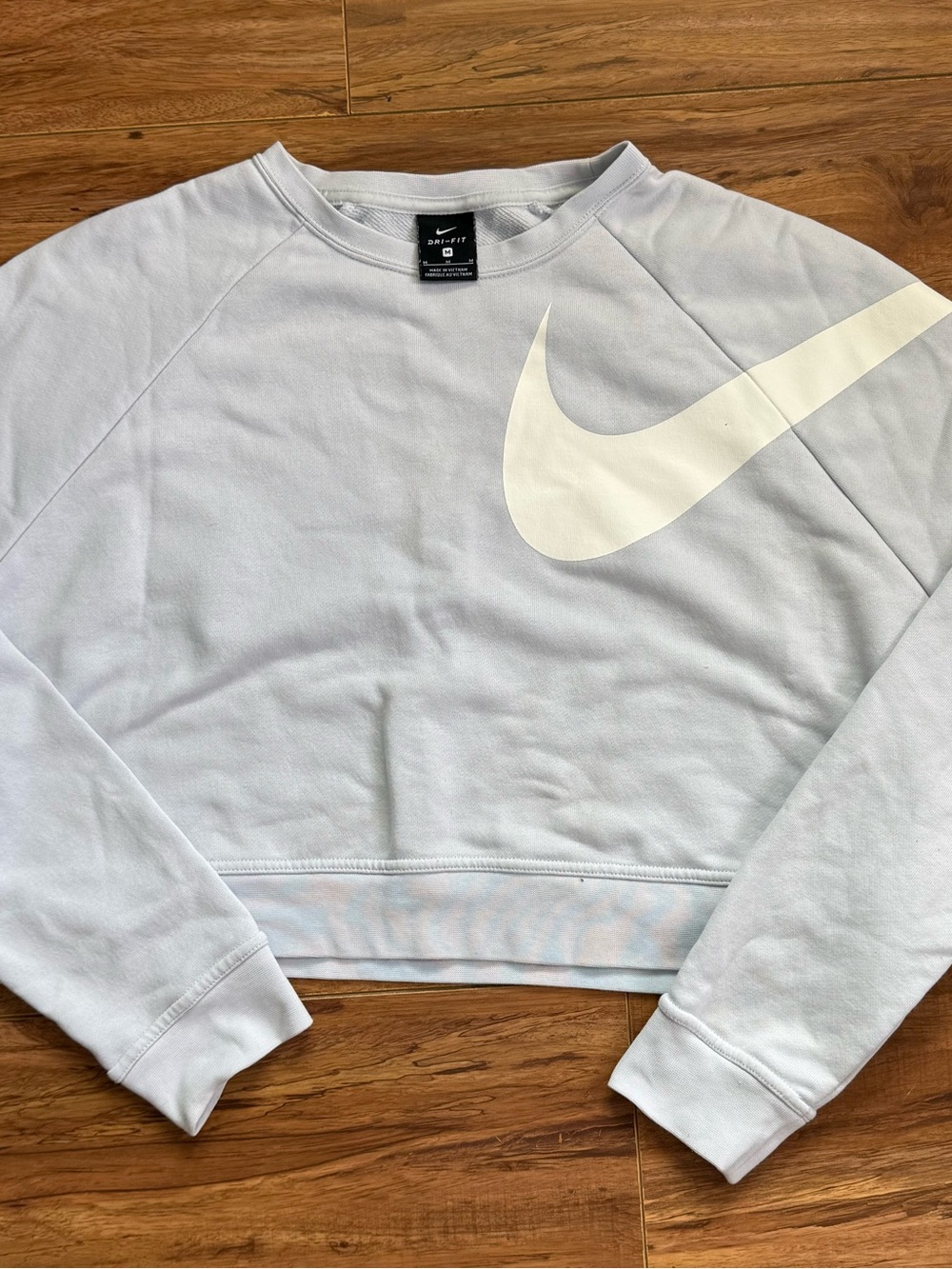Nike Women’s Light Blue Crewneck Sweatshirt with White Swoosh